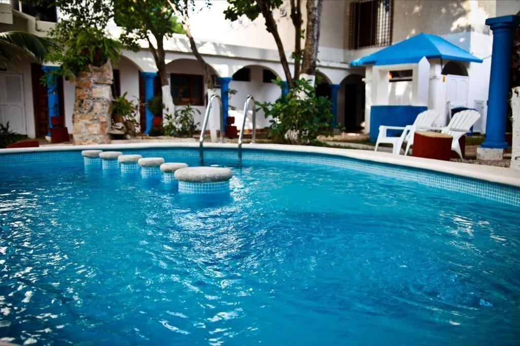 Hotel Azul By Encanto Плая дел Кармен Екстериор снимка