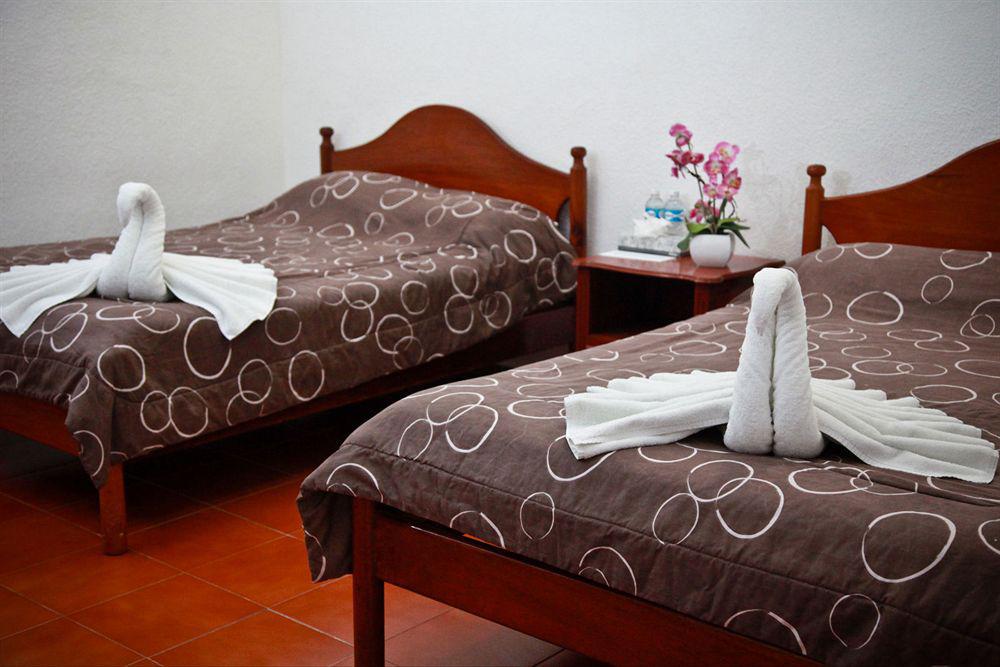 Hotel Azul By Encanto Плая дел Кармен Екстериор снимка